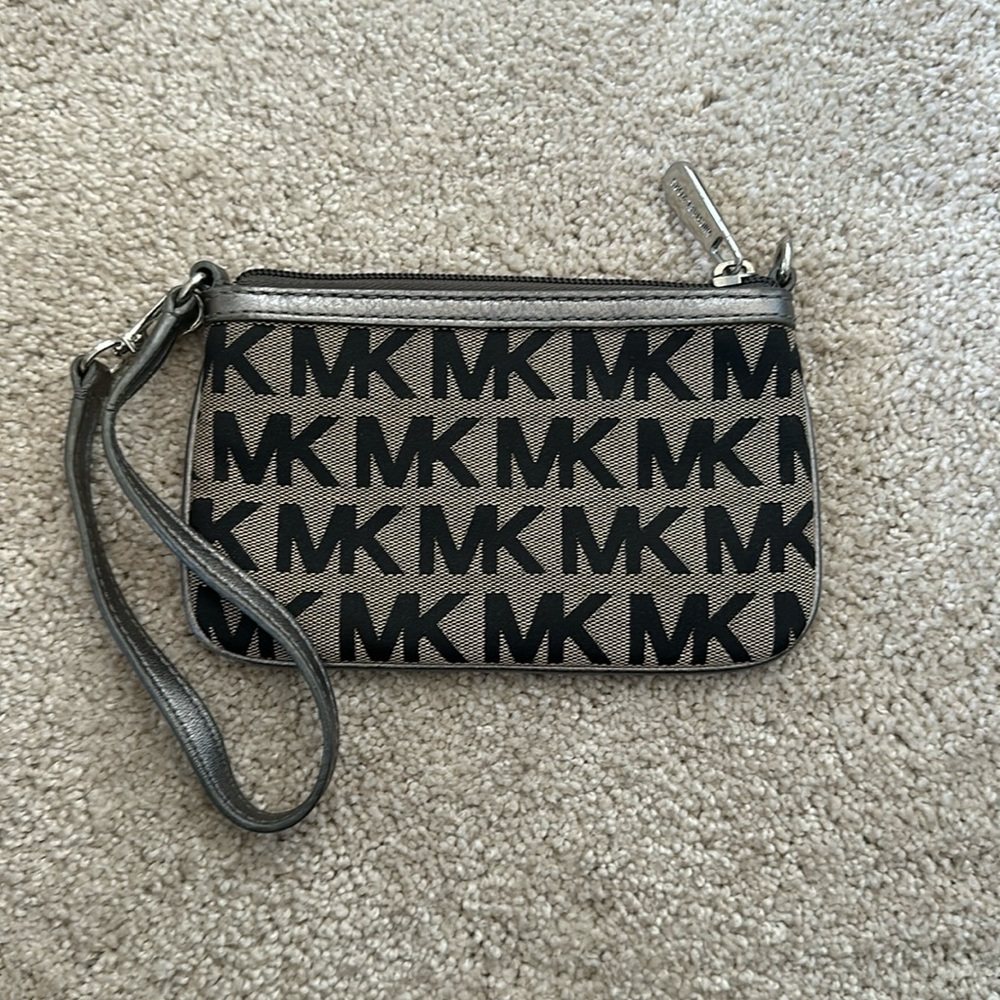 MK wristlet